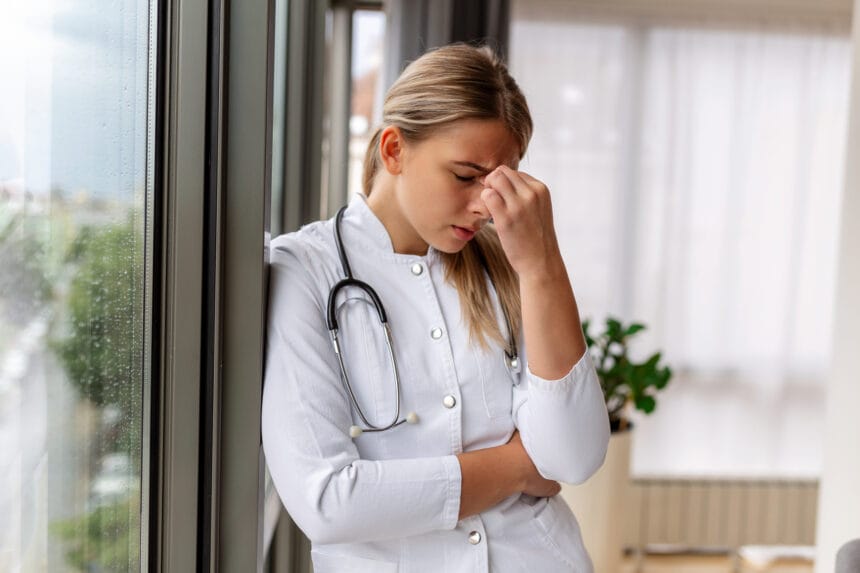 healthcare workers burnout